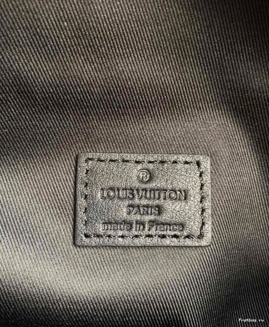 Frstbag ru LOUIS VUITTON BUMBAG DISCOVERY 0811